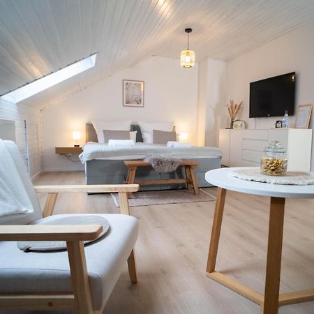 Charmantes Apartment Mit Balkon Миндельхайм Экстерьер фото
