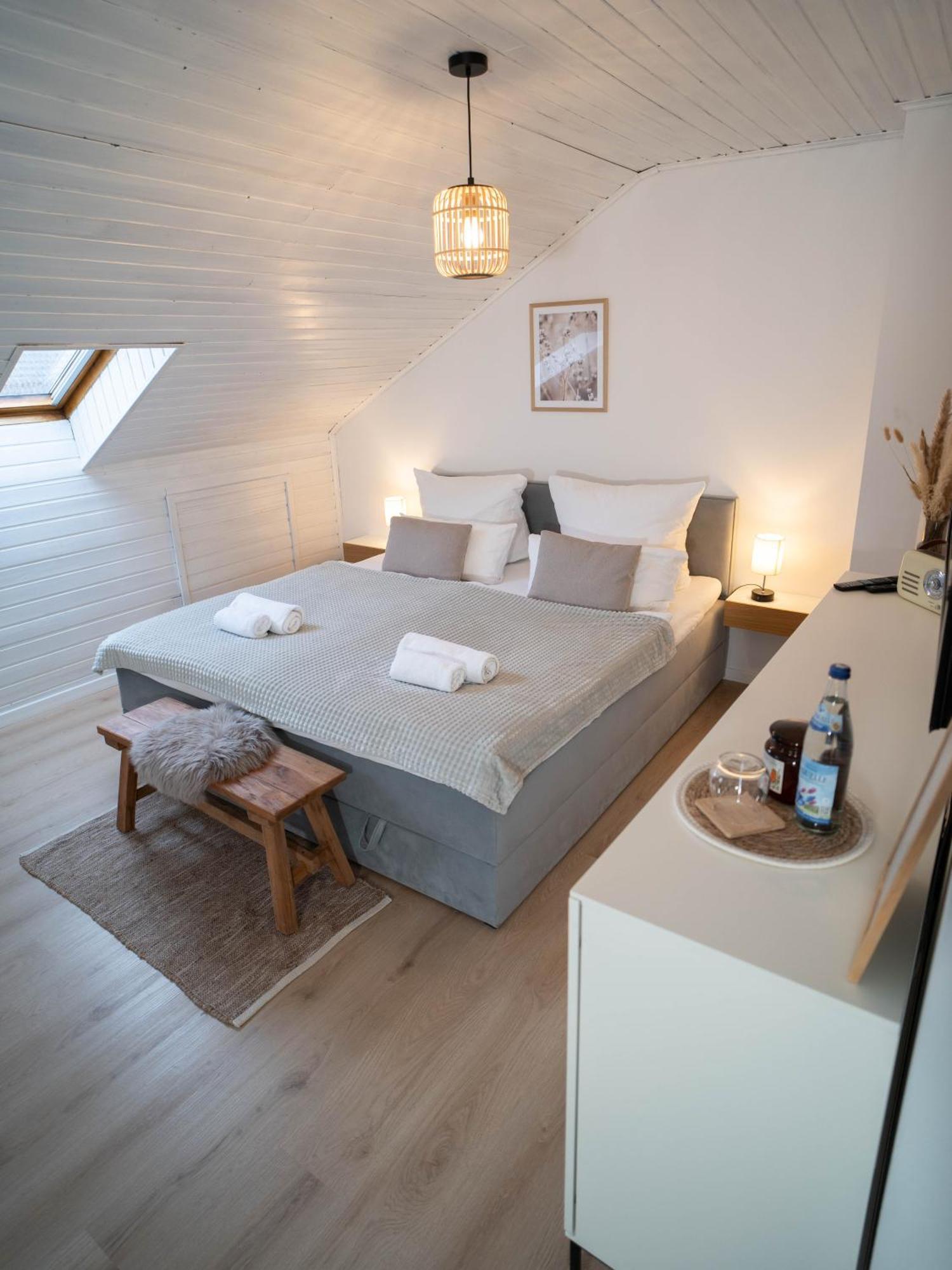Charmantes Apartment Mit Balkon Миндельхайм Экстерьер фото